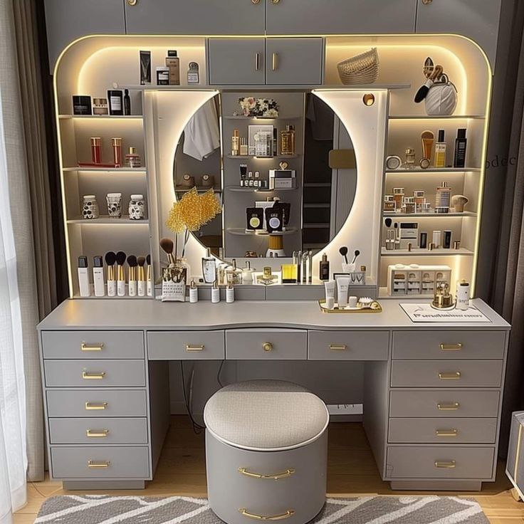 dresser with mirror